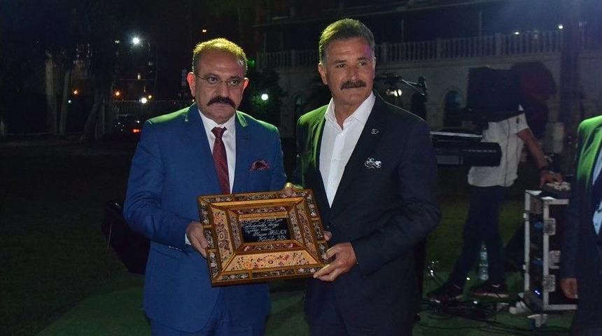 Mersin’de Meslek Lisesi Mezunları Bir Araya Geldi