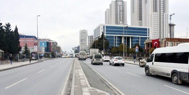 Esenyurt ’ta Yol Düzenlemesi İle Trafik Rahatladı