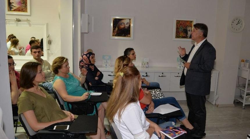 Prof. Dr. Tayar: "hijyenik Olmayan G&uuml;zellik Merkezleri Toplum Sağlığını Tehdit Ediyor"