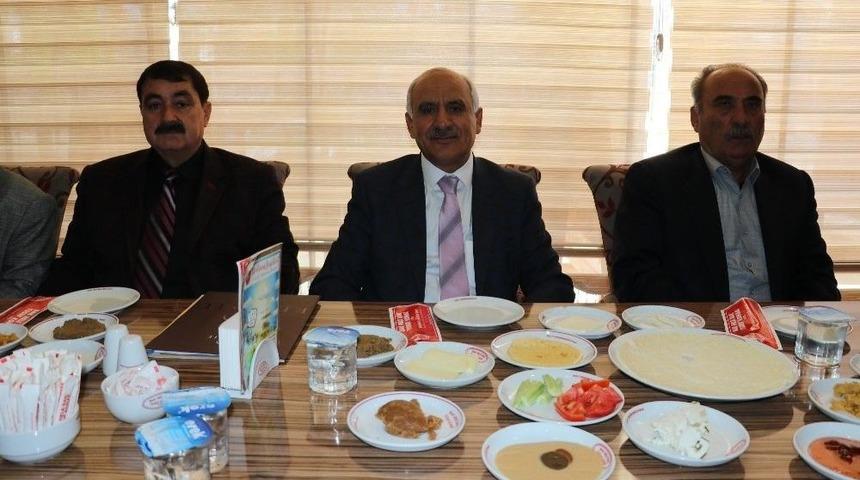 Ak Parti Aday Adayı Şabu, Basınla Buluştu