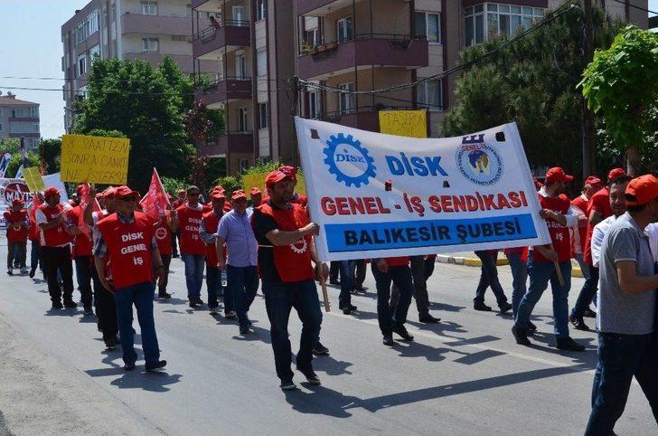 Balıkesir’de 1 Mayıs Kutlamaları Sönük Geçti G2