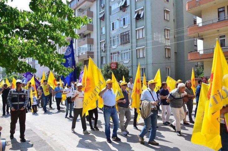 Balıkesir’de 1 Mayıs Kutlamaları Sönük Geçti G4