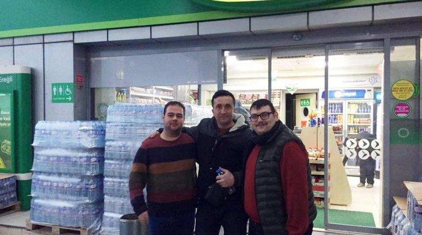 Gazeteci İşyerinde Unutulan 36 Bin Tl&rsquo;yi Sahibine Teslim Etti