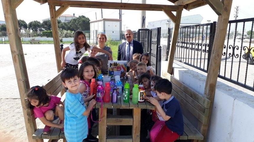 Burhaniye&rsquo;de Eğitime Ptt Desteği