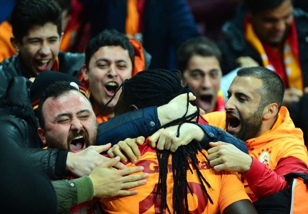 Spor Toto S&uuml;per Lig: Galatasaray: 3 - Antalyaspor: (ilk Yarı)