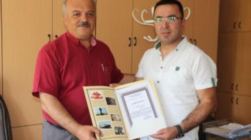 Kdz. Ereğli Kaymakamlığından İha Muhabirine Takdir Belgesi