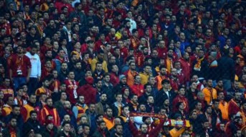 Galatasaray, Evindeki Yenilmezliğini 17&rsquo;ye &Ccedil;ıkardı