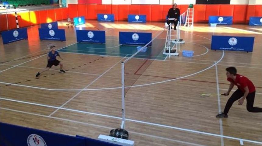 Badmintoncular &Ccedil;eyrek Finale Y&uuml;kseldi