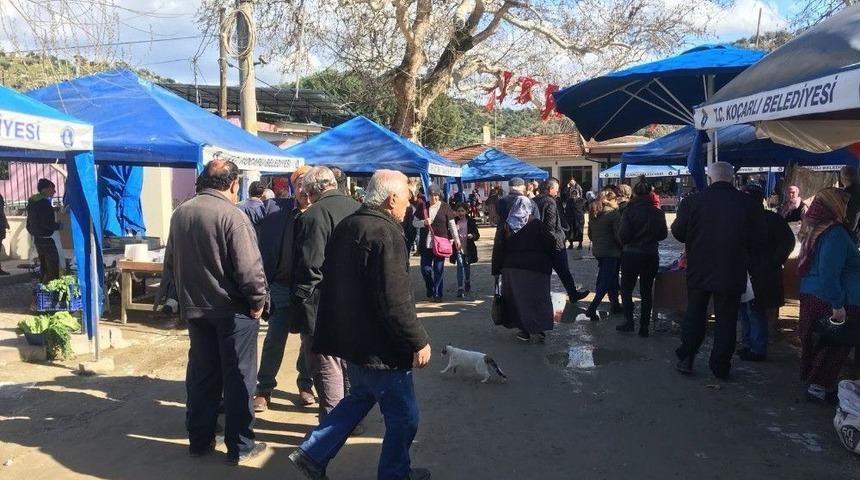 &Ccedil;akırbeyli K&ouml;y Pazarı&rsquo;nda Panayır Havası Yaşanıyor