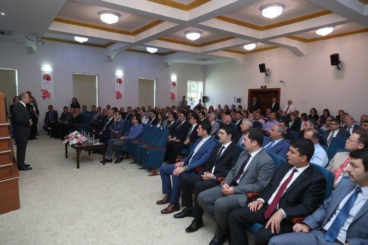 Kamu Görevlilerine Davranış Kuralları Anlatıldı G4