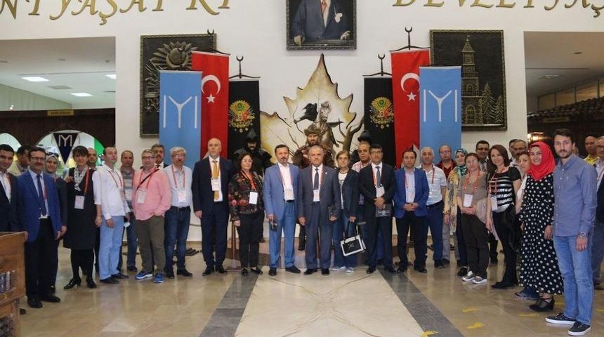 13 &Uuml;niversiteden 120 Konuk Bilecik&rsquo;i Gezdi