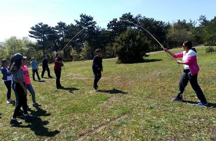 Öğrenciler Ormanda Güzel Bir Gün Geçirdi G5