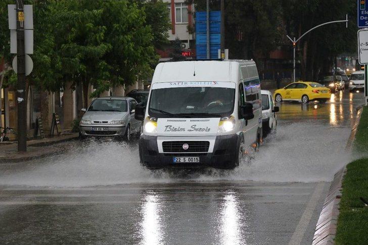 Sağanak Yağış Edirne’den Giriş Yaptı G1