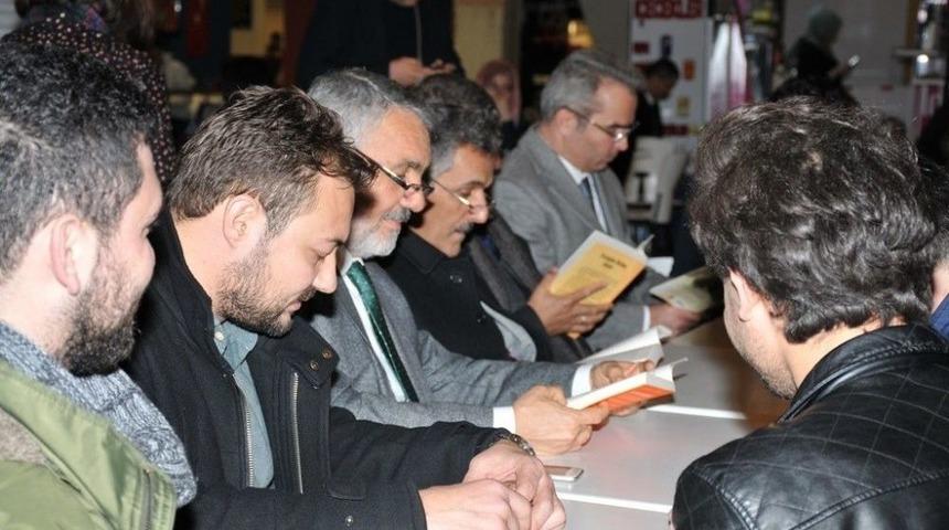 Om&uuml; İ&ccedil;in Okuma Vakti