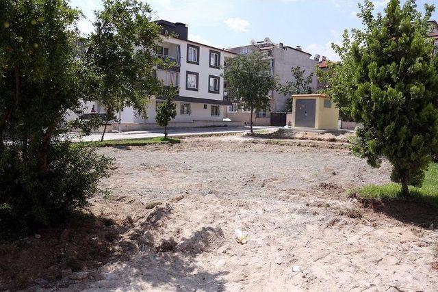 Merkezefendi’de Üst Yapısı Tamamlanan Mahalleler Parklarla Donatılacak