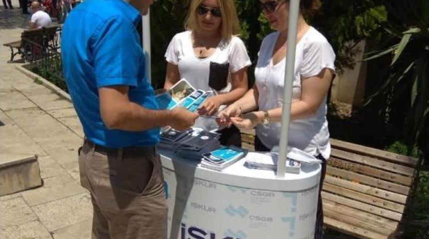 Denizli İşkur Açtığı Stantlar İle İşsiz Ve İşverenlere Ulaşmaya Başladı