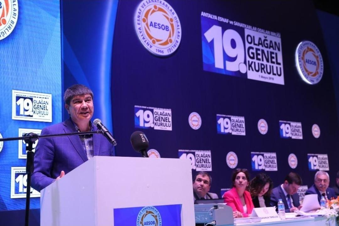 Başkan T&uuml;rel: &ldquo;esnafımızla T&uuml;rkiye&rsquo;ye &Ouml;rnek Olan &Ccedil;alışmalar Yapıyoruz&rdquo;