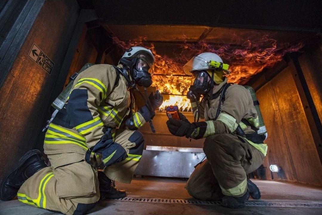 Film Platosu Değil Yangın İstasyonu