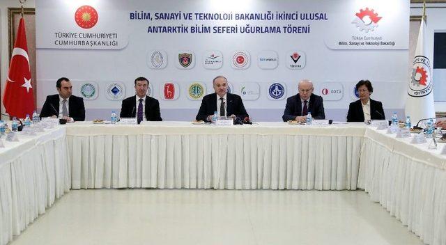 Bakan &Ouml;zl&uuml;: "antarktika&rsquo;da Danışman &Uuml;lke Stat&uuml;s&uuml; Elde Edeceğiz" 1