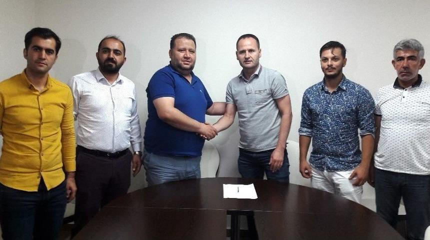 Adıyaman 1954 Spor Cahit Er&ccedil;evik İle Anlaştı