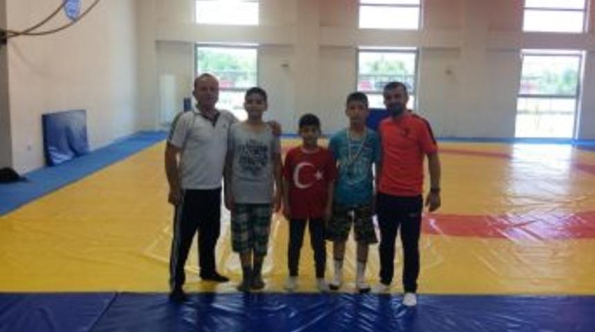 G&uuml;reş&ccedil;ilerden B&uuml;y&uuml;k Başarı