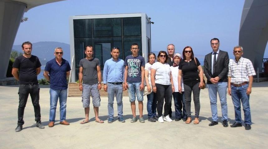 1 Mayıs&rsquo;ta Emeklerini İstediler