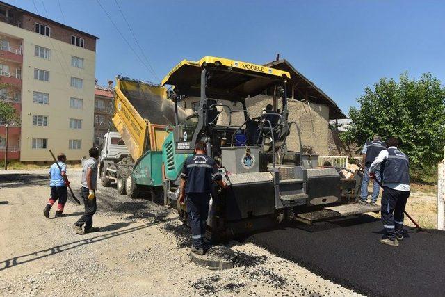 Yarımcahan Mahallesi’ne Sıcak Asfalt