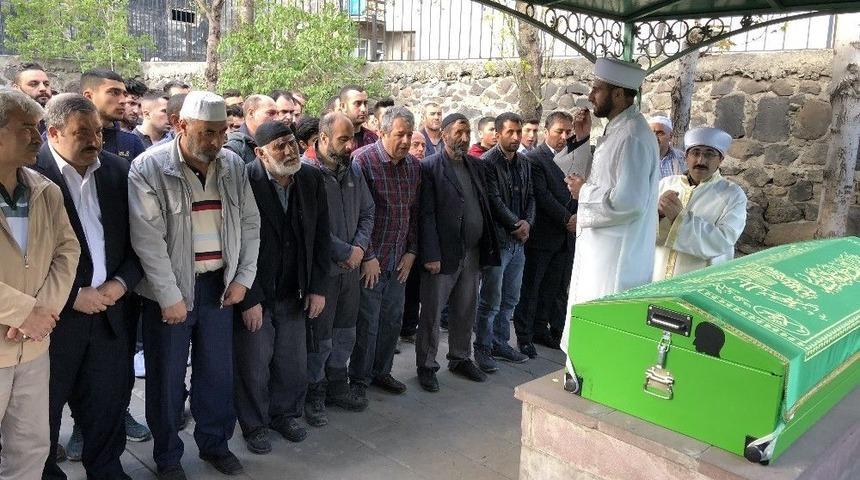 Buğtekin Ailesinin Acı G&uuml;n&uuml;