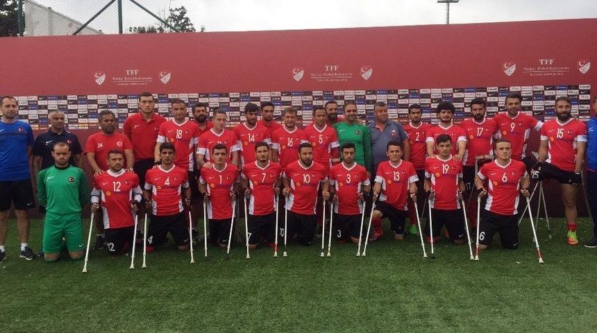 Şöhretler, Fatih Karakuş’un Jübilesinde Buluştu