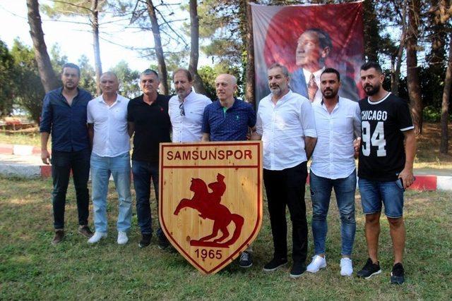 Samsunspor 2 Futbolcuyu Daha Renklerine Bağladı