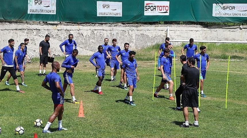 &Uuml;nal Karaman: &ldquo; &Ccedil;ok Fazla Mahcup Olmayacağımız Sonu&ccedil;larla Ligi Tamamlamak İstiyoruz&rdquo;