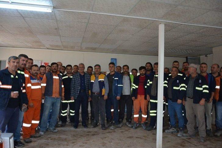 Öztürk Çalışan İşçileri Unutmadı G3