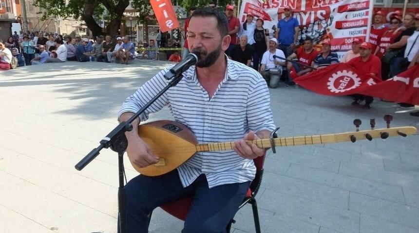 Burhaniye’de Sazlı Sözlü 1 Mayıs Kutlaması