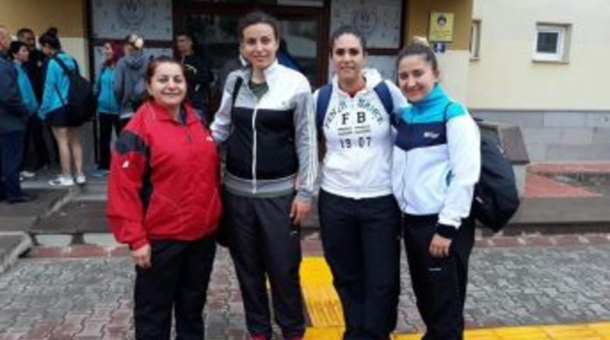 Salihli Belediyespor Masa Tenisi Takımı 2. Lig&rsquo;de Yoluna Devam Ediyor