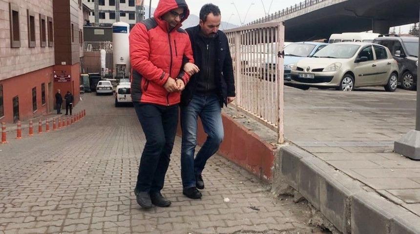 Kayseri Ve &Ccedil;orum&rsquo;da Bylock Operasyonu: 5 G&ouml;zaltı