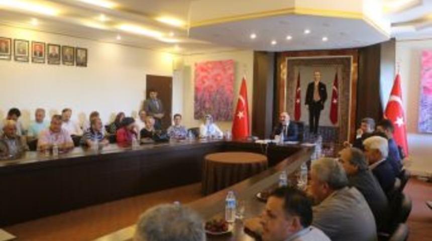 Isparta Valisi G&uuml;naydın&rsquo;dan K&ouml;ylere G&uuml;neş Enerjili &rsquo;ucuz Su&rsquo; M&uuml;jdesi