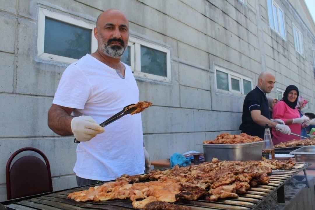 İş&ccedil;i Bayramı&rsquo;nda &Ccedil;alışanlara D&uuml;ğ&uuml;n Gibi Eğlence