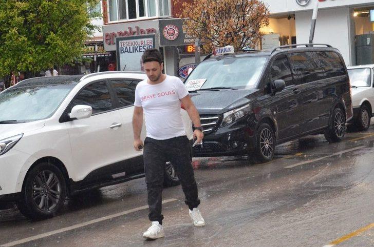 Balıkesir’de Sağanak Yağış Başladı G4