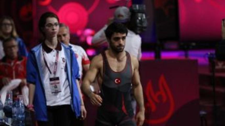 Ekrem &Ouml;zt&uuml;rk, Bronz Madalya Kazandı