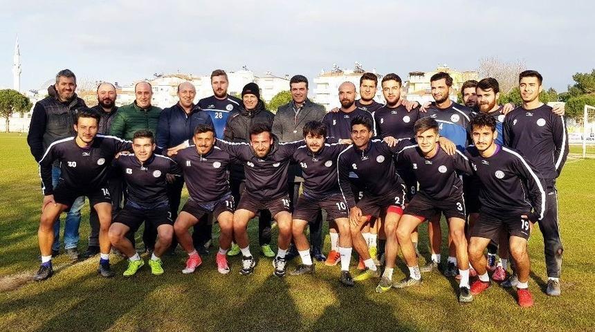 Bu Kul&uuml;p 550 Sporcuya Hizmet Veriyor