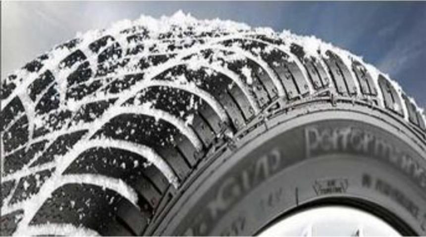Karlı Ve Kaygan Yollarda Ara&ccedil; Kullanırken Dikkat Edilmesi Gerekenler