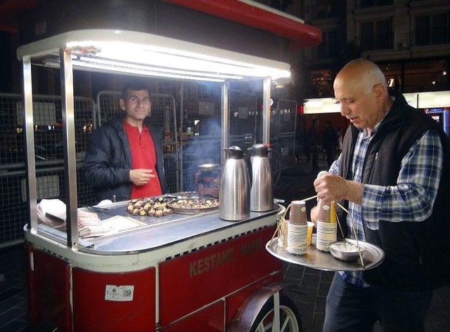 Taksim Araç Ve Yaya Trafiğine Açıldı