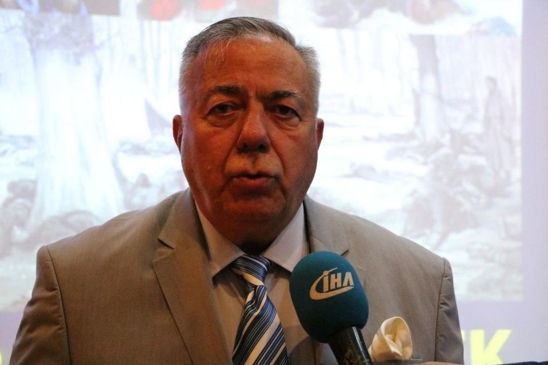 "soykırım Tarihinin Destanı&rdquo; Tiyatro Oyunu B&uuml;y&uuml;k Alkış Aldı