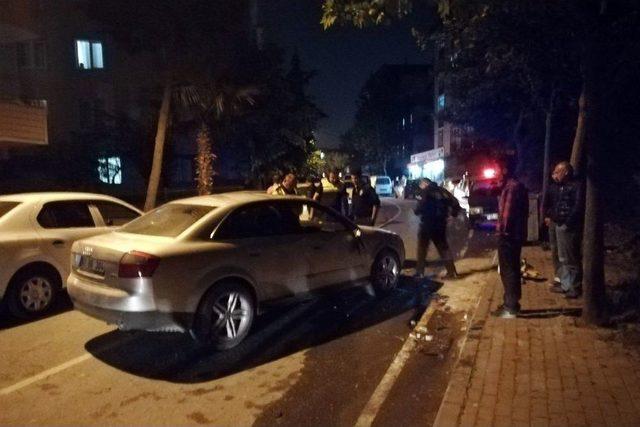 Alkollü Sürücü Park Halindeki 4 Otomobile Çarptı: 1 Yaralı