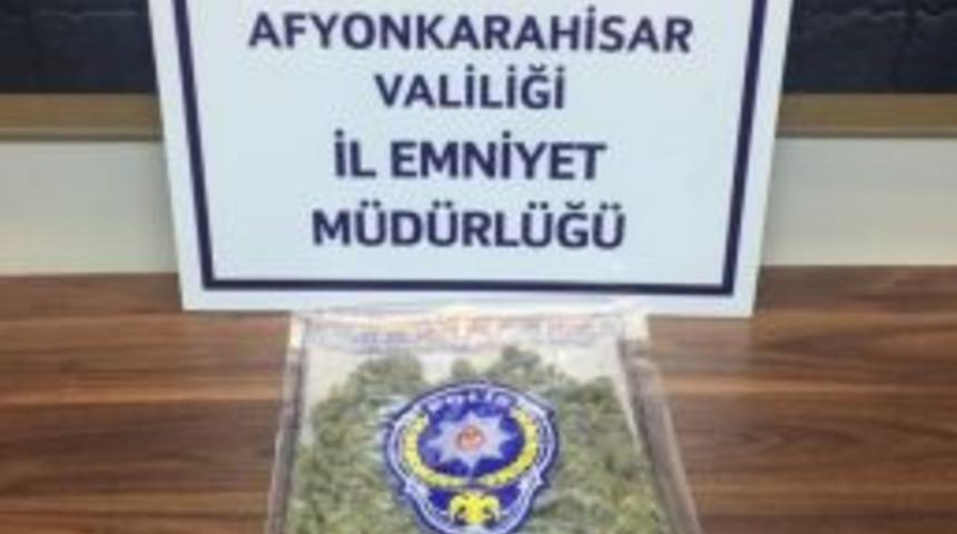 Durdurulan Ara&ccedil;tan Skunk Maddesi &Ccedil;ıktı