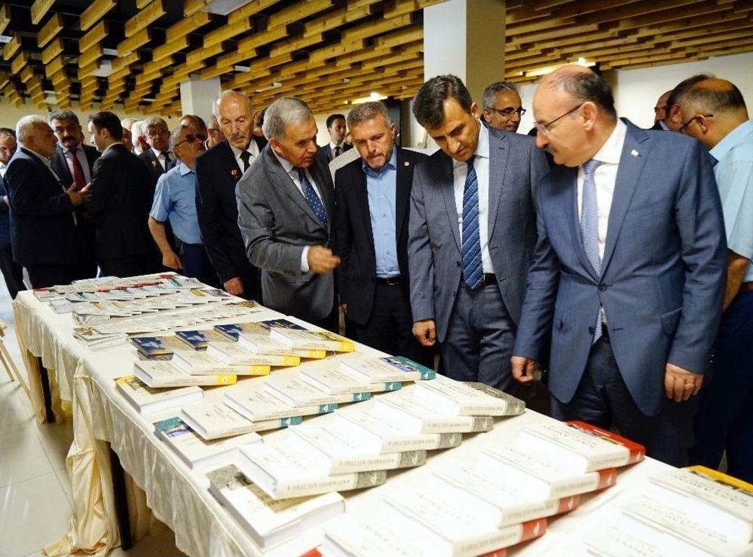 Kastamonulu Yazarların Yazdığı Kitaplar Tanıtıldı