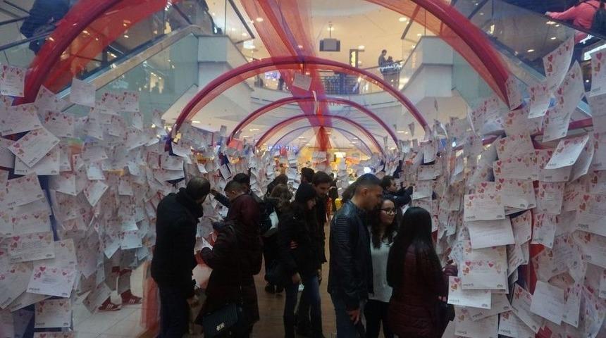 Espark&rsquo;ta &rsquo;aşk T&uuml;neli&rsquo;