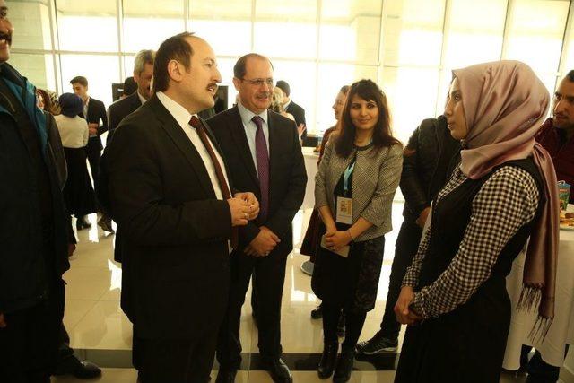 Matematiğin D&uuml;nyası &lsquo;hayalg&uuml;c&uuml;&rsquo; İle Buluştu 2