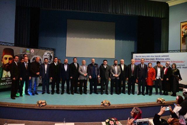 Altıeyl&uuml;l&rsquo;de Abd&uuml;lhamit Han Konferansı 2