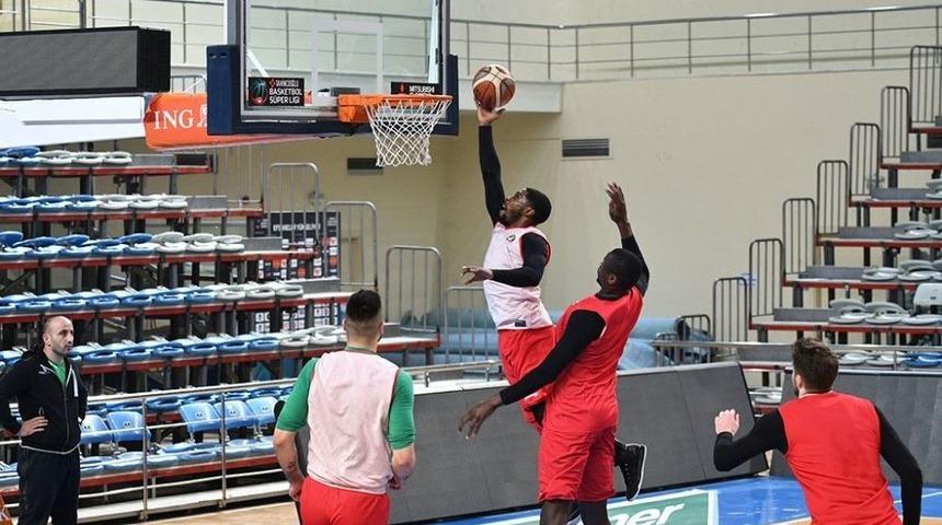 B&uuml;y&uuml;kşehir Basket, Tofaş Ma&ccedil;ının Hazırlıklarını S&uuml;rd&uuml;r&uuml;yor